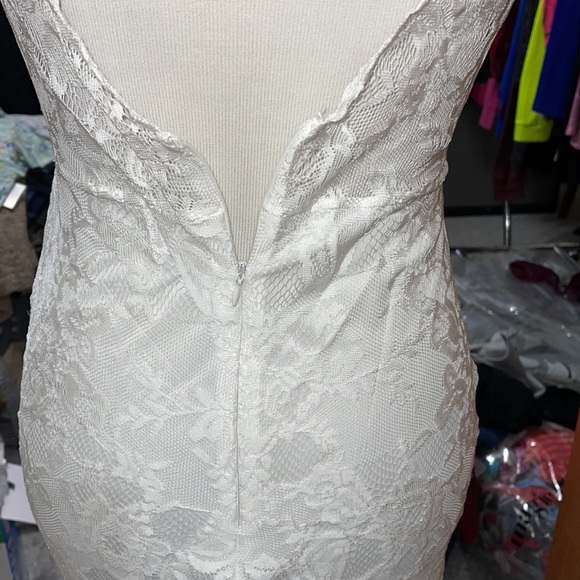Beautiful mermaid wedding dress size 9/10 - Picture 11 of 11